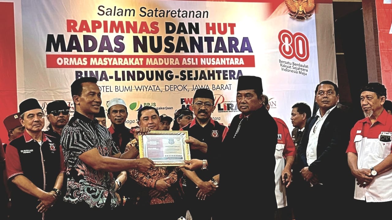 Bertepatan HUT RI ke-80, Ormas Madas Nusantara Luncurkan Buku Panca Bela Negara Pengembangan SDM Berkualitas