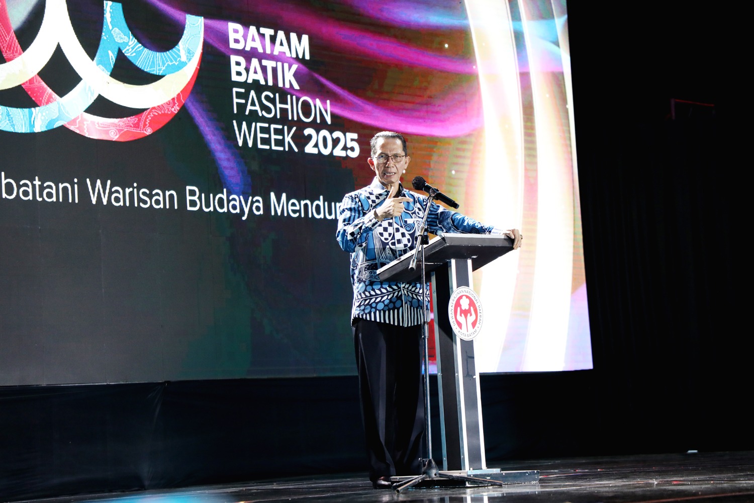 Apresiasi BBFW 2025, Amsakar: Batik Batam Harus Jadi Ikon dan Sumber Ekonomi Baru
