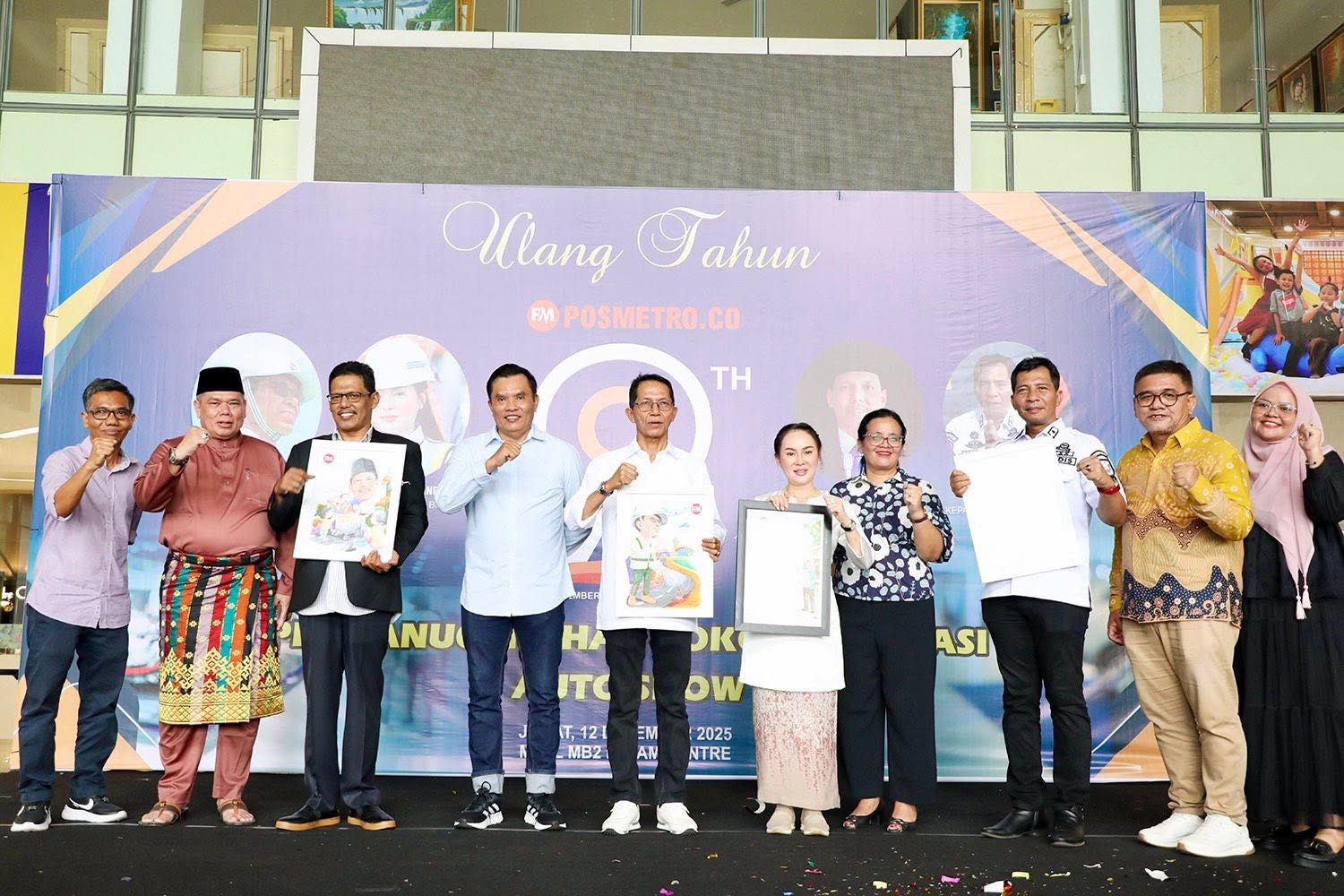 Amsakar Dianugrahi Tokoh Pembangunan, Li Claudia Dapat Penghargaan sebagai Tokoh Inspiratif Perempuan