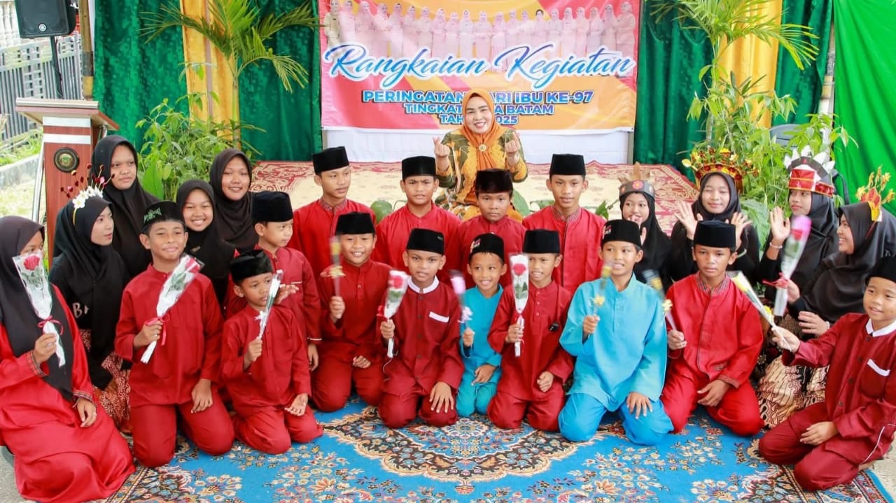 Peringati Hari Ibu ke-97, TP-PKK dan DWP Batam Tebar Kepedulian untuk Anak Panti Asuhan