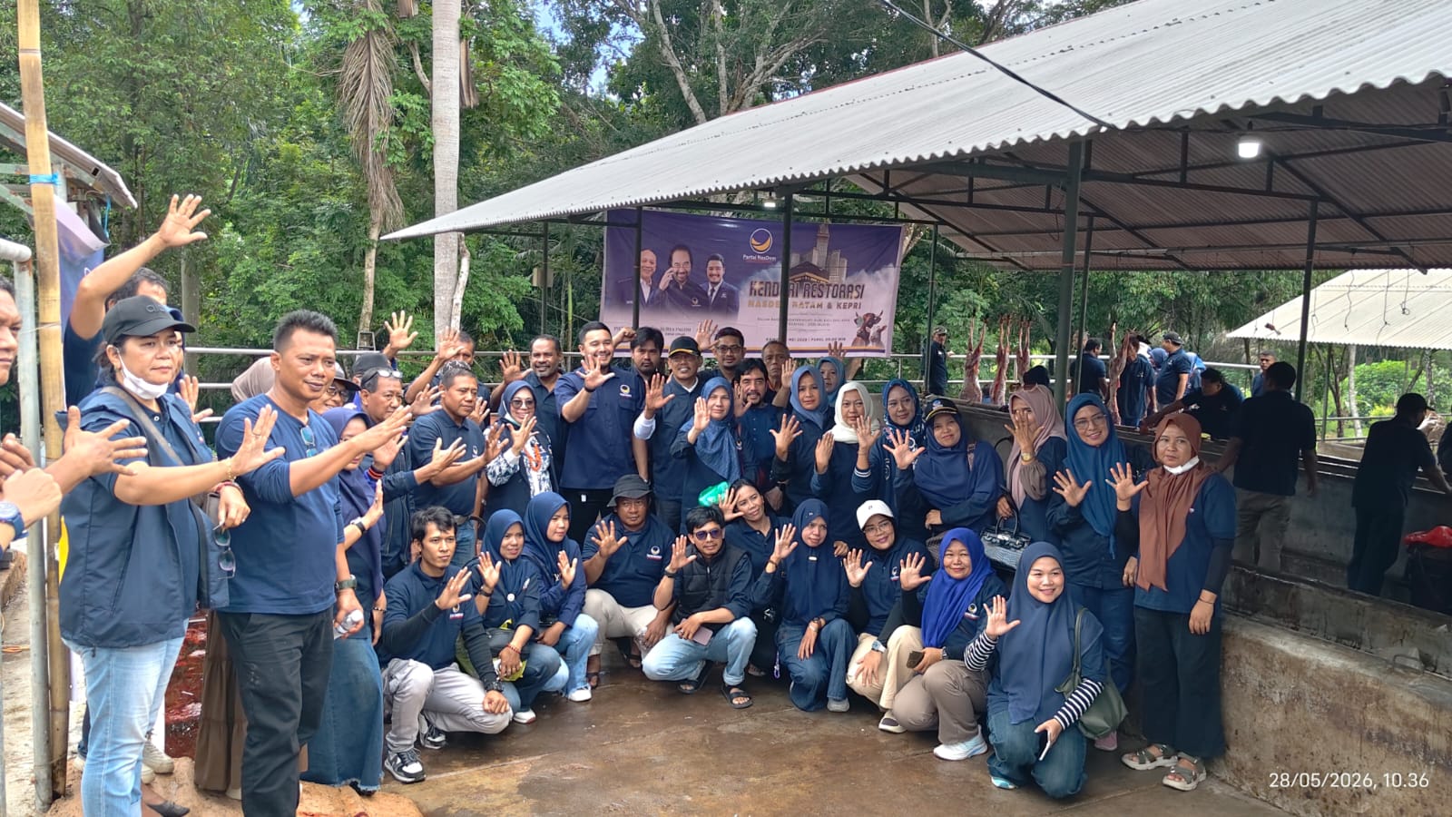 Partai NasDem Batam di Kepri Salurkan Hewan Kurban untuk Masyarakat