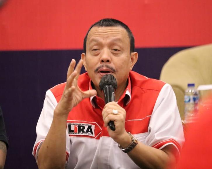 Presiden LSM LIRA (Lumbung Informasi Rakyat), KRH. H. Jusuf Rizal, SH