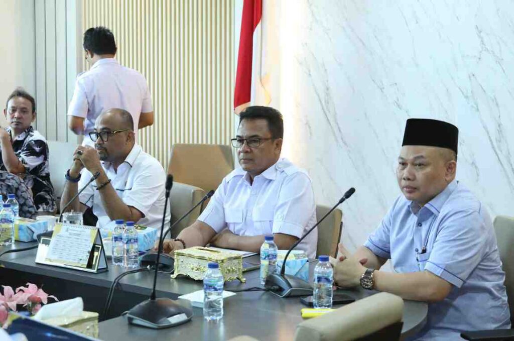 Banggar DPRD Kota Batam Sinkronkan Persepsi dengan TAPD Terhadap KUA-PPAS 2027