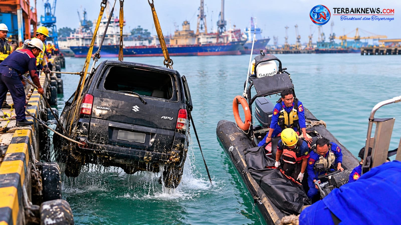 Mobil Suzuki APV Terjun ke Laut di Batu Ampar Batam, Satu Orang Tewas